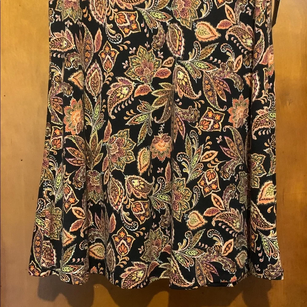 NWT Allison/Brittney Size M Black Floral Dress - Picture 5 of 6